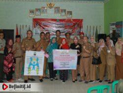 Persiapkan Lomba P3KSS dan GSI di Desa Kemukus Ketapang, Ketua TP PKK Lamsel Beri Arahan