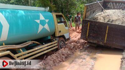 Bupati OKI Dikritik Terkait Infrastruktur Jalan Tiga Kecamatan yang Rusak Parah dan Terkesan Dibiarkan