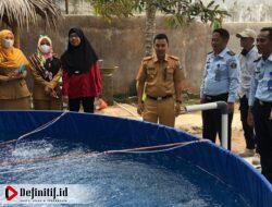 Beri Pembekalan kepada Warga Binaan Lapas Kalianda, Kadis Perikanan Lamsel Kunjungi Kolam Bioflok Lapas