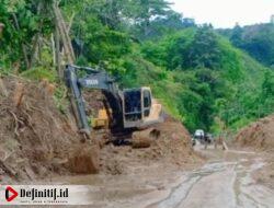 Terkait Jalan Longsor di Kecamatan Bilato, Ketua LPHD Angkat Bicara