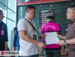 Buronan Pembangunan Jalan Poros dan Jembatan Panggala Awan Berhasil Diamankan Tim Tabur Kejaksaan Tinggi Makassar