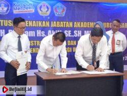 Resmi! LLDIKTI Wilayah Suluttenggo Serahkan Jabatan Guru Besar pada Prof. Rustam Akili