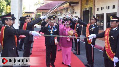Kapolres Bulukumba Pimpin Upacara Pelepasan Personel Wisuda Purna Bakti