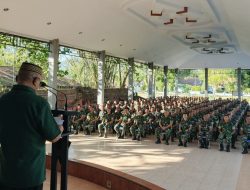 450 Prajurit Yonif 713/Satya Tama Diberangkatkan ke Papua, Bupati Sofyan Puhi Beri Motivasi