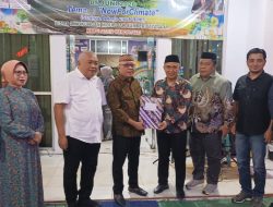 Bupati Gorontalo Salurkan Armada Pengangkut Sampah Bantuan CSR Bank SulutGo