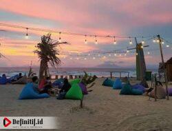 Eksotisme Pantai Kedu Warna, Cocok Jadi Spot Healing