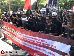 Tak Kunjung Ada Kejelasan Kasus Tersangka Korupsi Mamin Fiktif, LBS Jetlie Team Banyuwangi Gelar Aksi di Kejaksaan dan Kantor Bupati