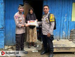 Kapolsek Kota Timur Serahkan Bantuan Kemanusiaan Untuk Negeri Polresta Gorontalo Kota