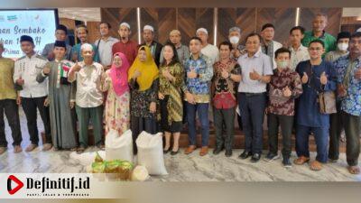 UNPRI Bagi Paket Ramadhan ke Panti Asuhan dan BKM