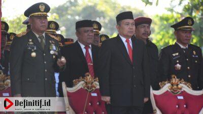 Brigjen Totok Sulistyono Hadiri Upacara Peringatan HUT Bhayangkara ke-77 di Lapangan Taruna Remaja