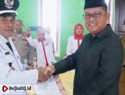 Bupati Gorut Lantik Pj Kades Pulohenti dan Sampaikan Pesan Kepatuhan Regulasi