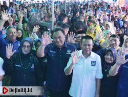 Hujan Lebat Tak Menyurutkan Kampanye Rachmat Gobel di Paguat