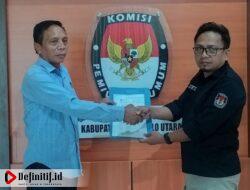 Pasangan Romantis Resmi Buka Silonkada 2024 di KPUD Gorut