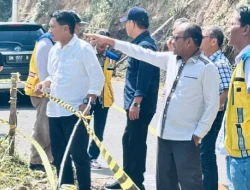 Komisi III DPRD Gorontalo Tinjau Jalan Longsor, Desak Balai Jalan Lakukan Penanganan Serius
