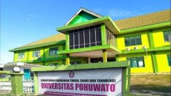 Delapan Bulan Menunggu, 79 Dosen UNIPO Pertanyakan Nasib Gaji Mereka